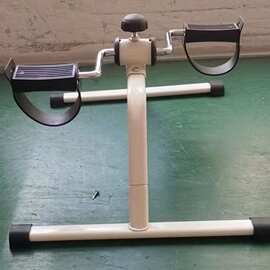 居家高效燃脂 健身踏步机与腿部训练器的科学使用指南